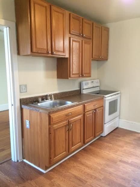 Building Photo - 320 Wolfe Street Unit C