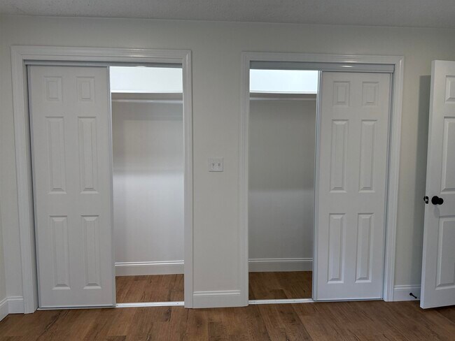 Building Photo - 16 Boulder Dr