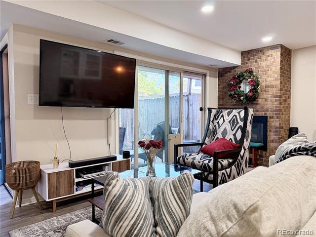 Building Photo - 7995 E Mississippi Ave