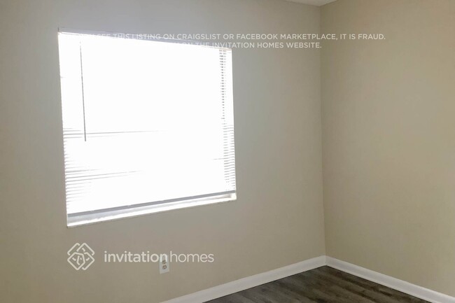 Building Photo - 4038 Forecast Dr