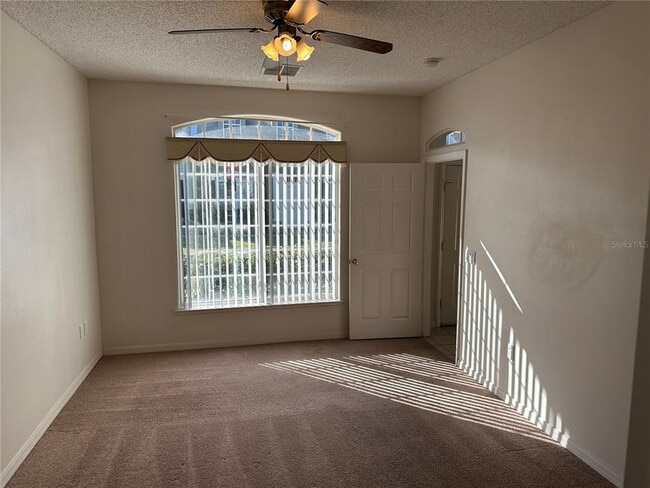 Building Photo - 1842 Island Walk Dr