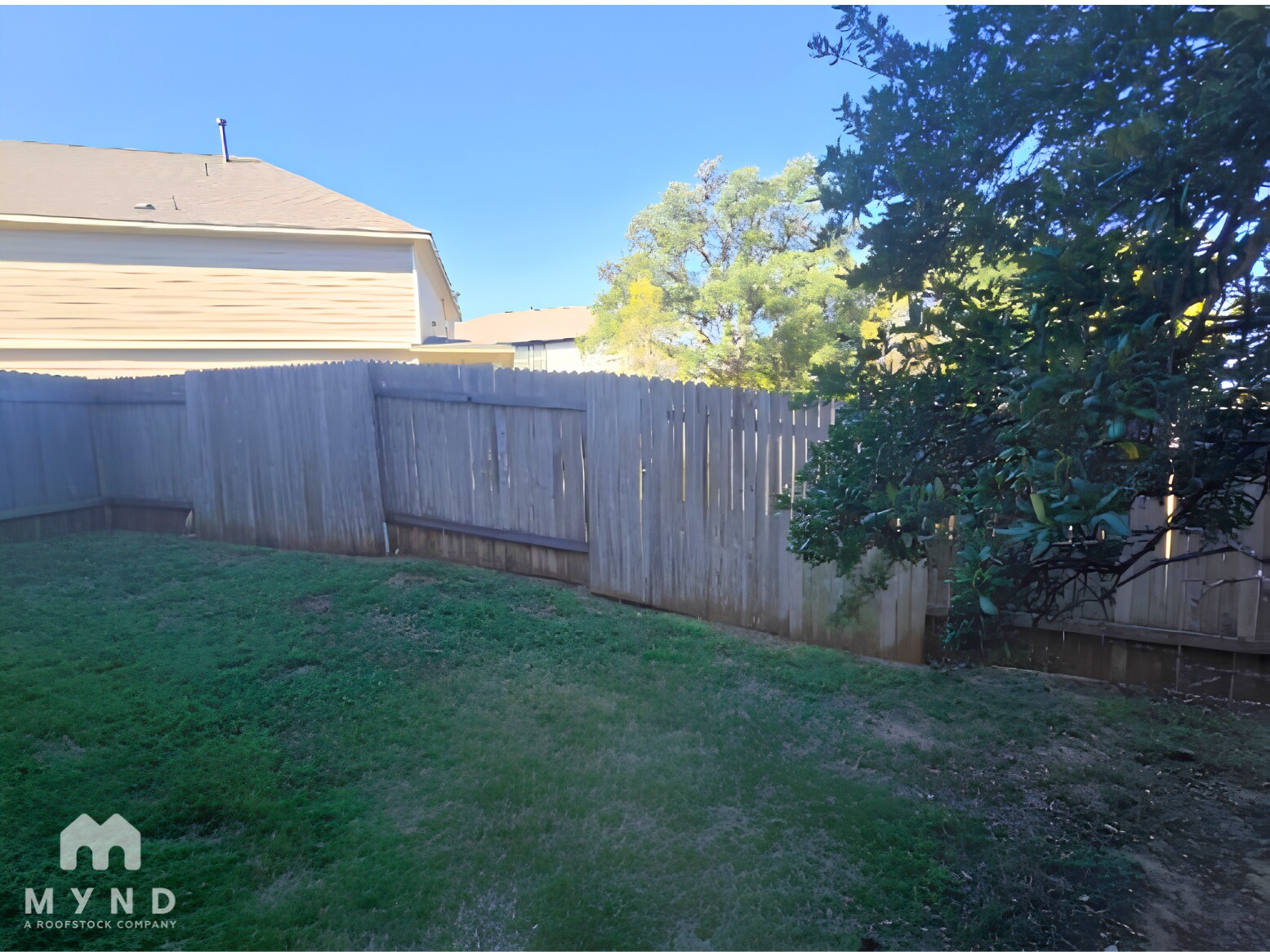 Building Photo - 708 Hays Hill Dr