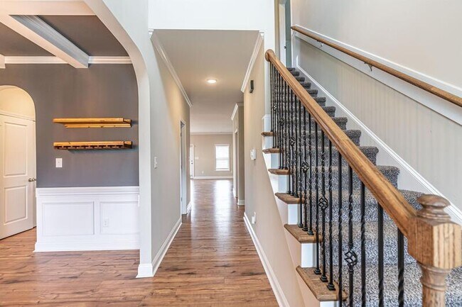 Building Photo - 151 Titleist Ct