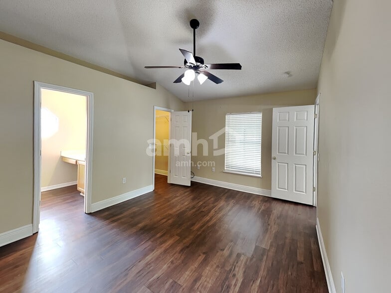 Building Photo - 109 Zachary Wade St