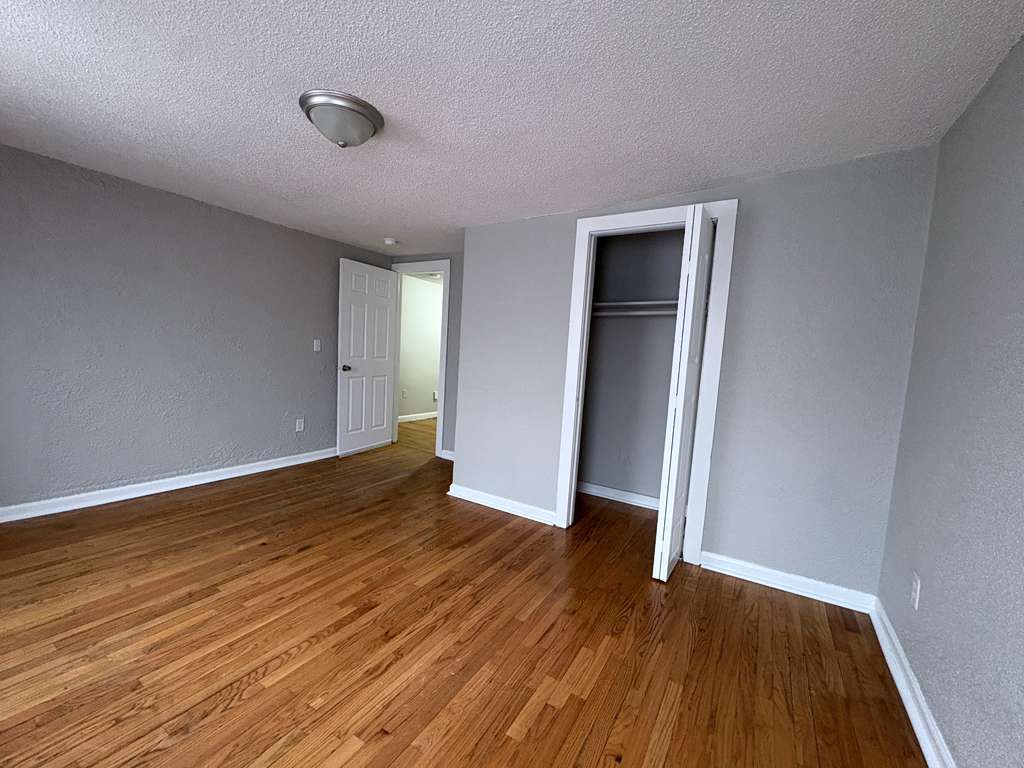 Building Photo - 24 Edgar St