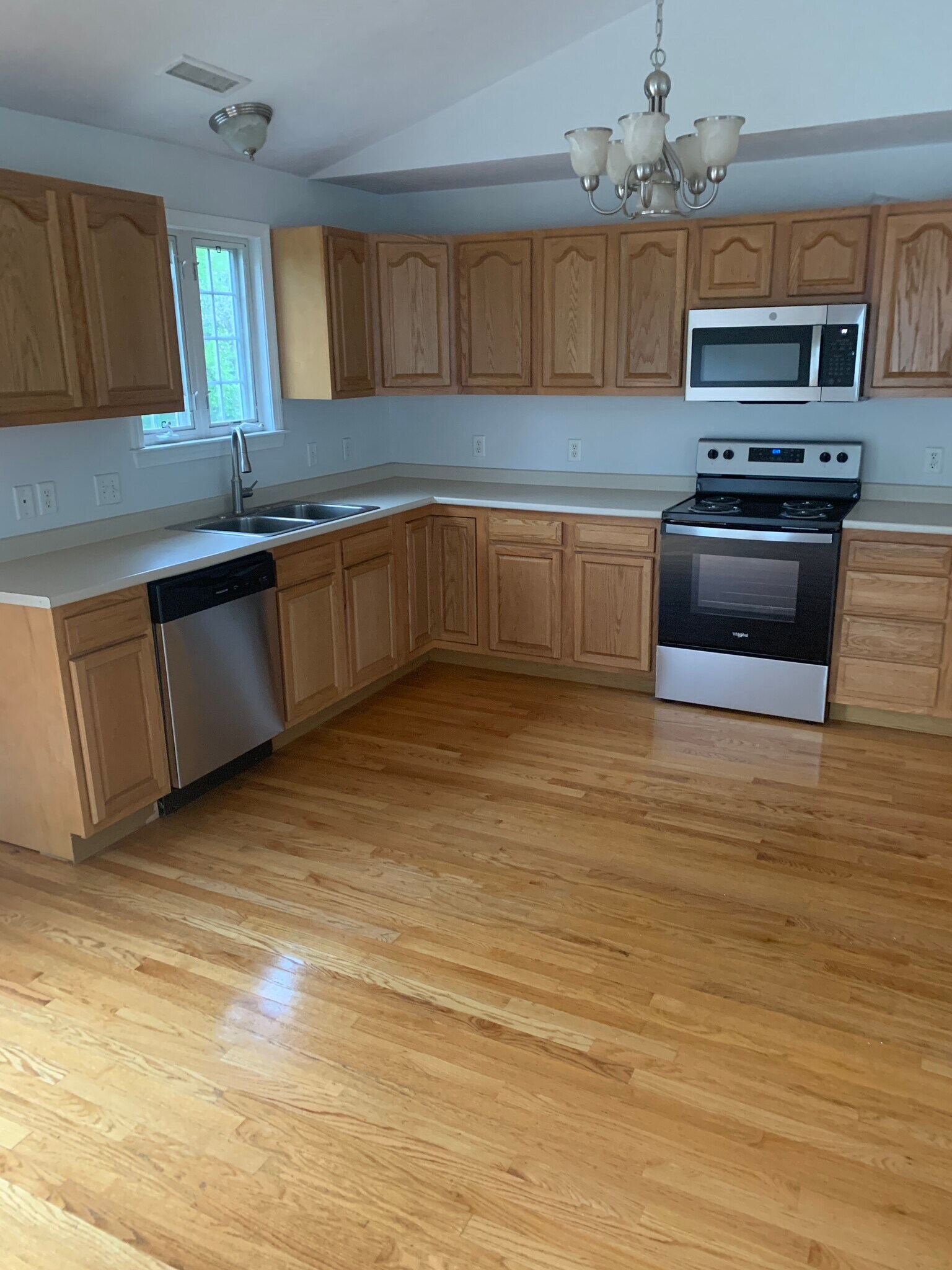 Kitchen - 35 Northboro St