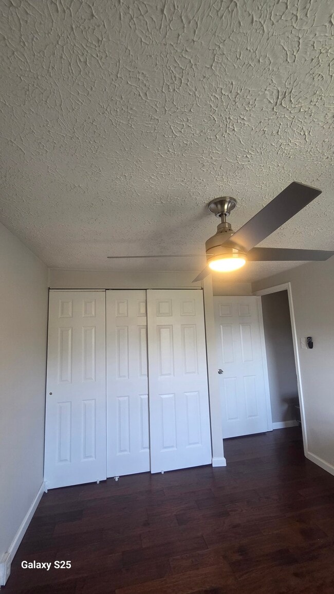 Building Photo - 541 Ellrose Ct