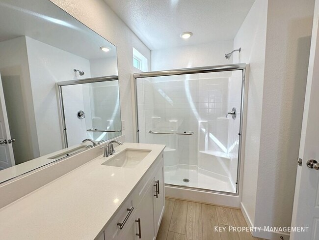 Building Photo - 4241 Vivenda St