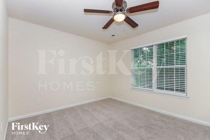 Building Photo - 10955 Shelly Renee Dr