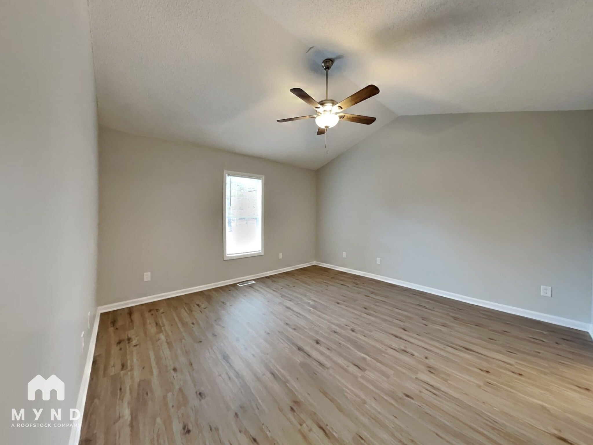 Building Photo - 177 Percheron Dr
