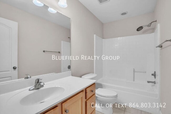 Building Photo - 343 Rhapsody Ln