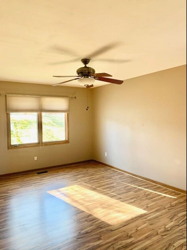 Building Photo - Exceptional 2 Bedroom, 2 Bath Ranch Townhome with 2 Car Attached Garage in Fort Collins, CO