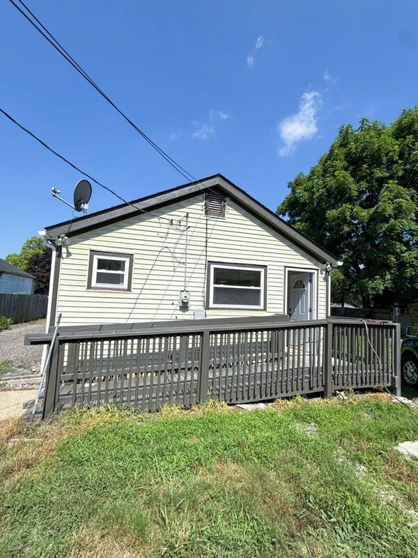 Building Photo - 962 Whitethorne Ave