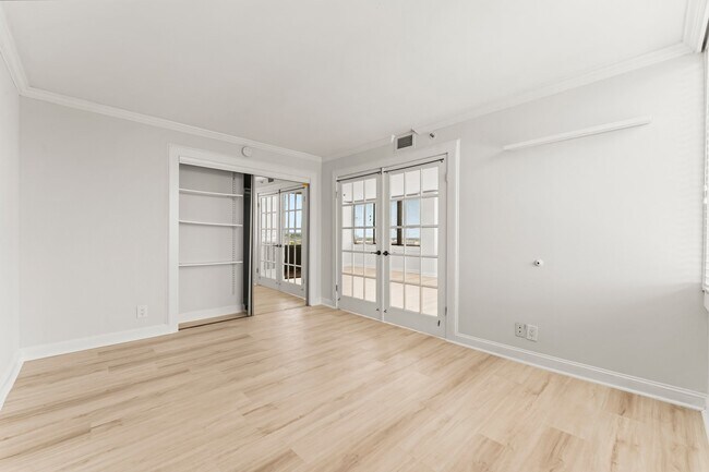 Building Photo - 3525 Sage Rd