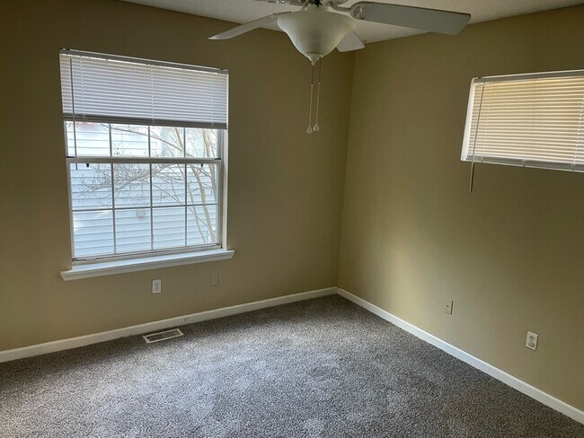 Building Photo - 2470 Nugget Ln