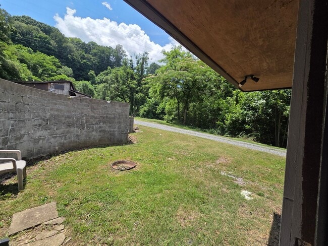 Building Photo - 179 Gilmer St