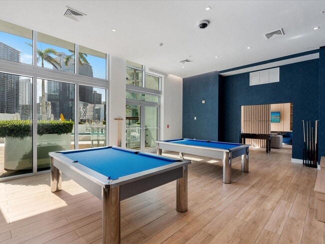 Building Photo - 90 SW 3rd St