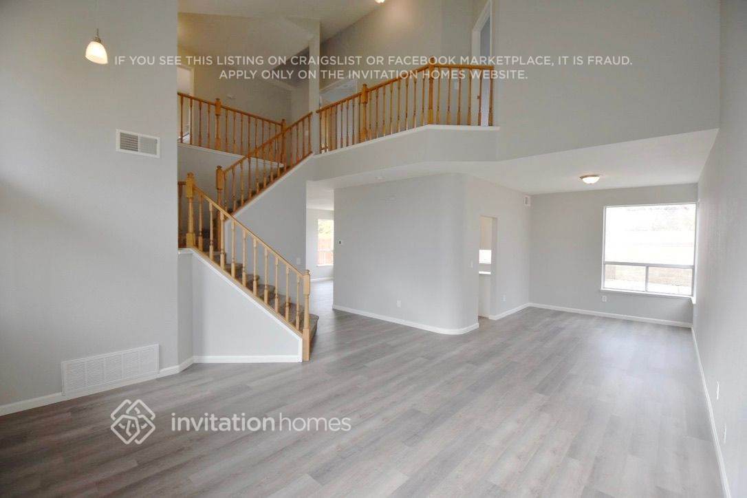 Building Photo - 1368 Northwood Dr
