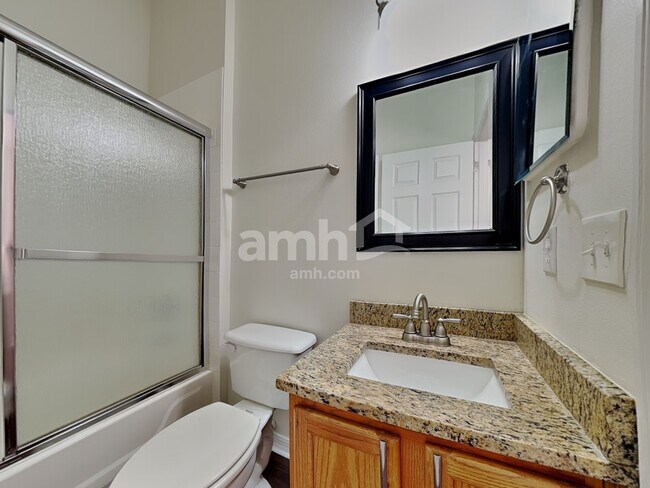 Building Photo - 3547 Kayla Cir