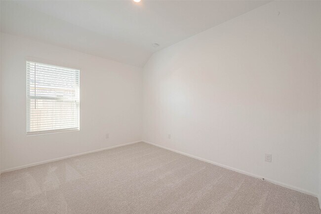 Building Photo - 5730 Knox Lndg Dr