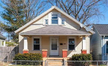 Building Photo - 44 S Harbine Ave