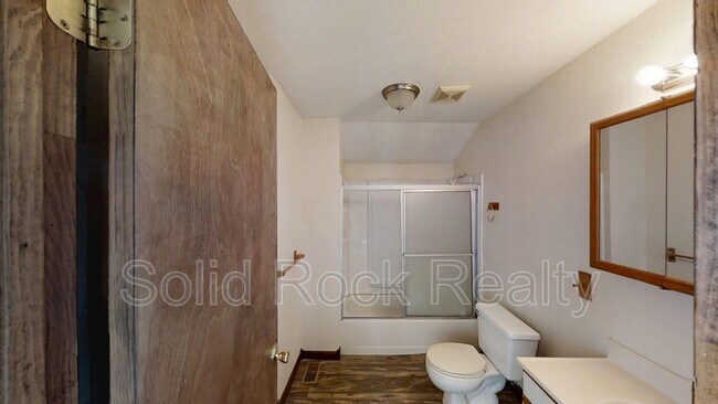 Building Photo - 511 E Cache La Poudre St