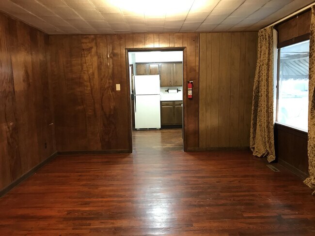 Building Photo - 2609 Gihon Rd