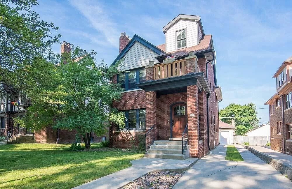 Building Photo - 3421 N Frederick Ave