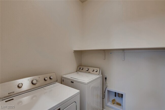 Building Photo - 408 Cadence View Way