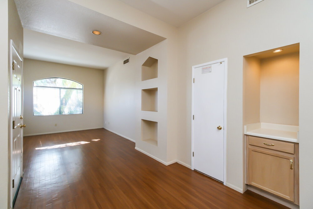 Building Photo - 9997 E Paseo San Ardo