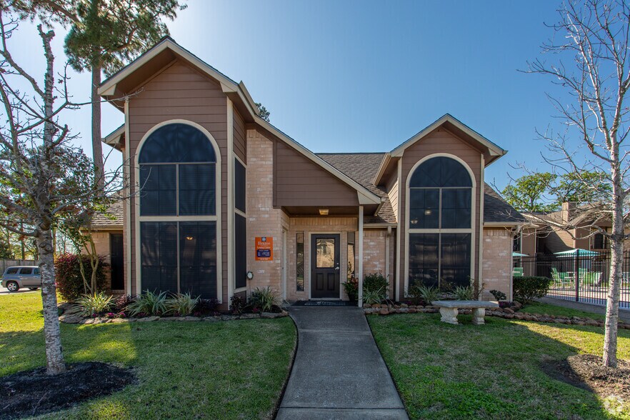 Leasing Office - The Brazos Apartments