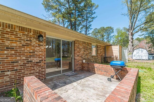 Building Photo - 926 Live Oak Ct