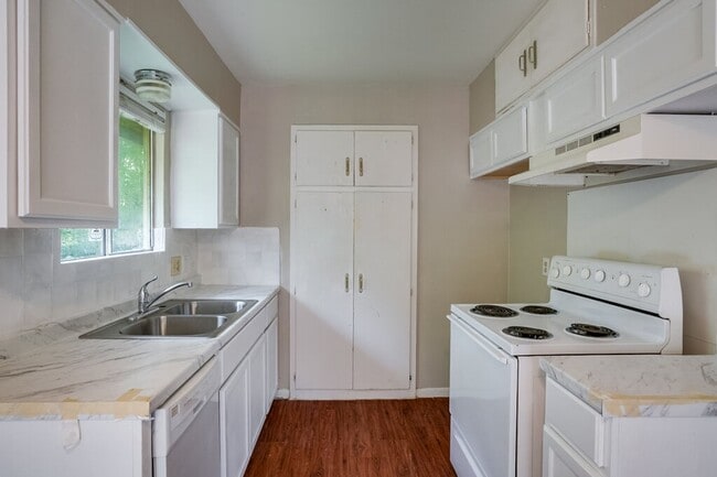 Building Photo - 1503 Wheless Ln