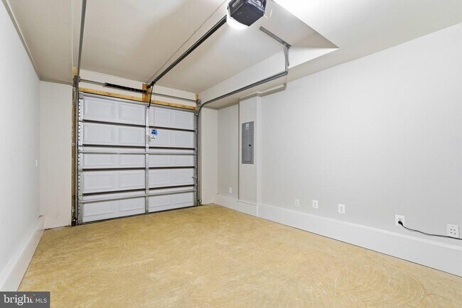 Building Photo - 14538 George Carter Way