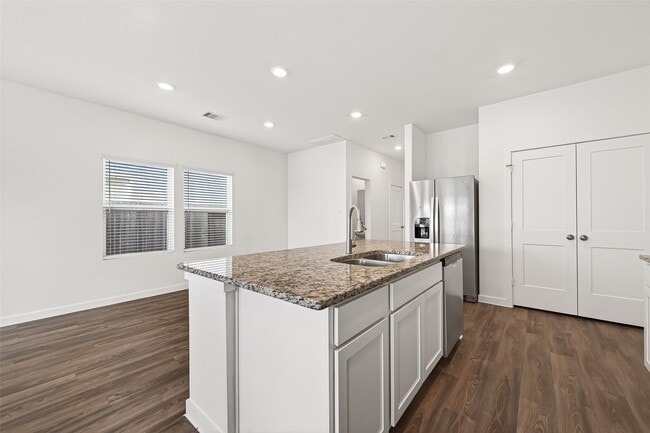 Building Photo - 5623 Fresh View Ct