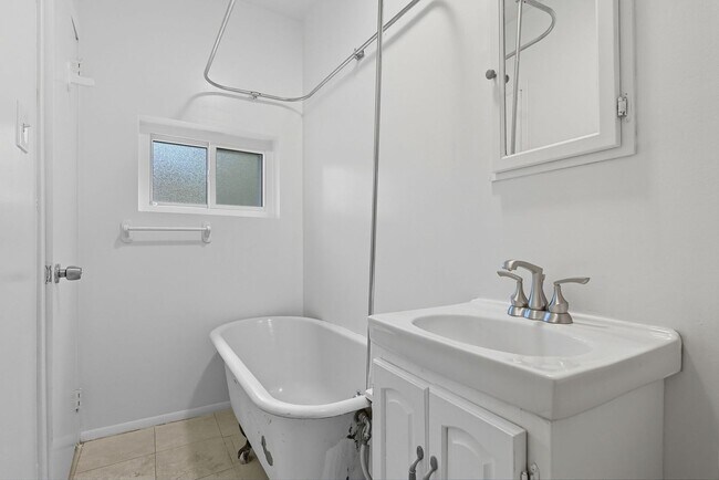 Building Photo - 6656-6656 Woodwell St