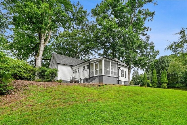 Building Photo - 5383 Tilly Mill Rd