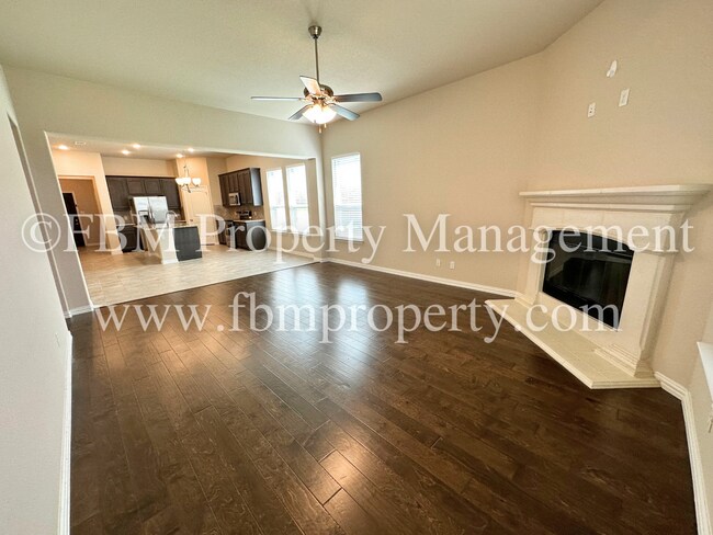 Building Photo - 2809 Belmont Dr
