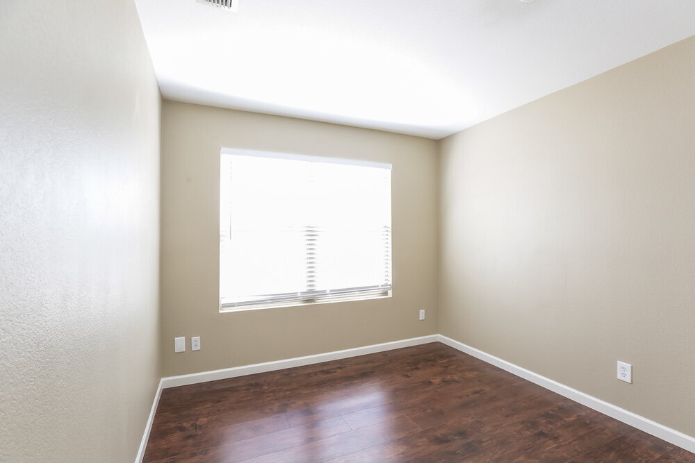 Building Photo - 11818 W Corrine Dr