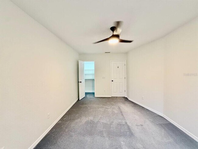 Building Photo - 2920 W El Prado Blvd