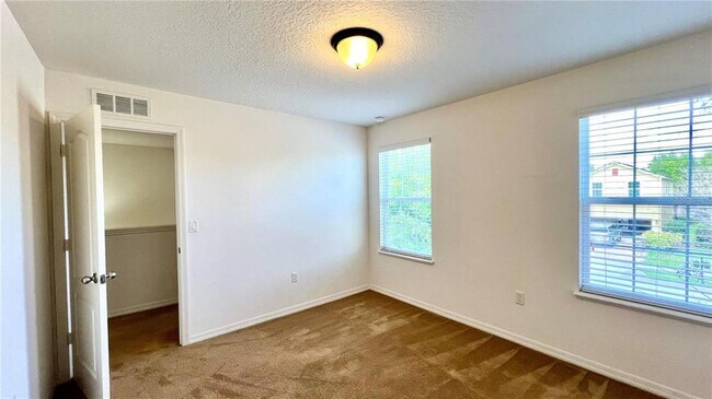 Building Photo - 3721 Maidencain St