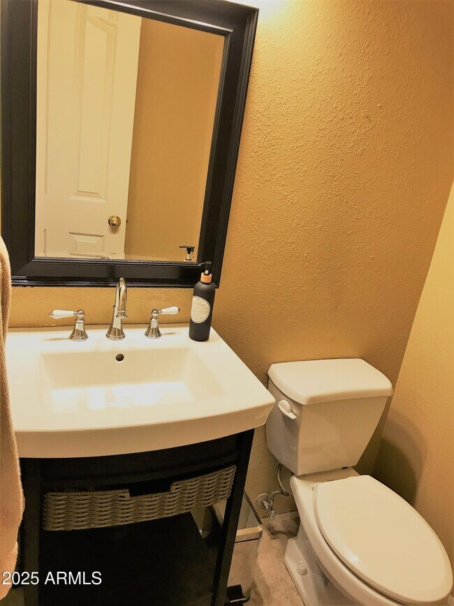 Building Photo - 19027 N 74th Ave