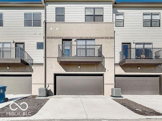 Building Photo - 2579 Filson St