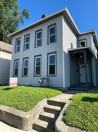 Building Photo - WNorthSt812-814