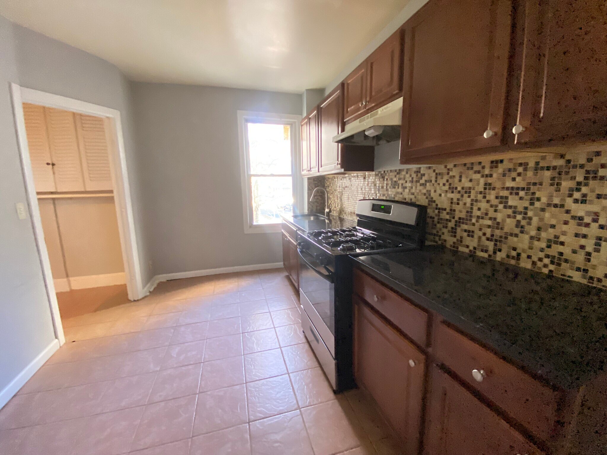 Unit 2 Kitchen view 2 - 530 Valley Rd