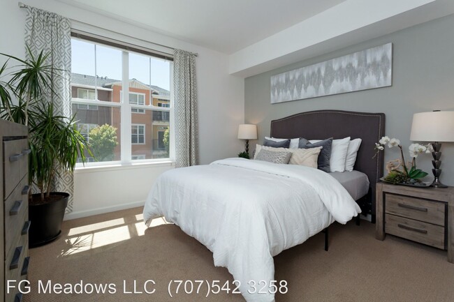 Building Photo - 2 br, 2 bath Apartment - The Meadows at Fo...