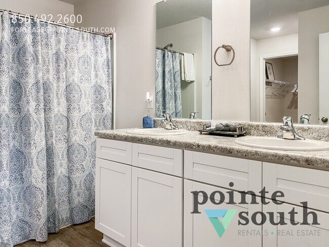 Building Photo - 5967 Smarty Jones Wy