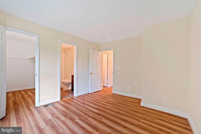 Building Photo - 6138 Joust Ln