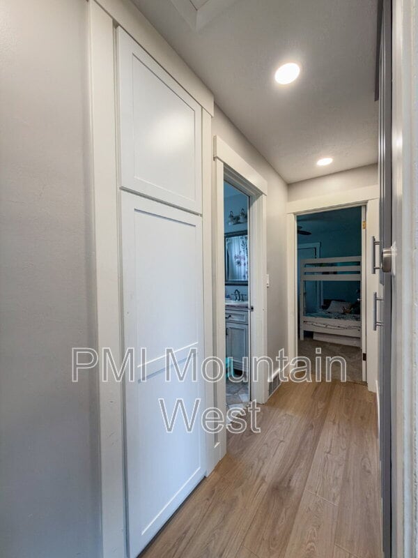 Building Photo - 76 W 1300 S