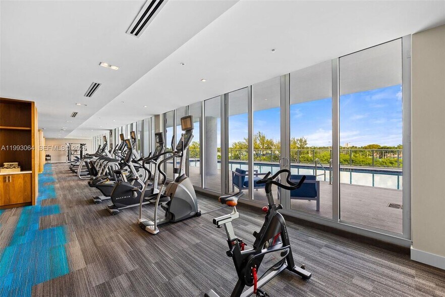 Building Photo - 1180 N Federal Hwy